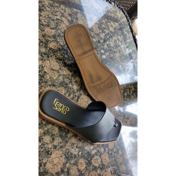 Franco Sarto Black Leather Thong Sandals Square Toe Womens Size 8.5M - Picture 5 of 8